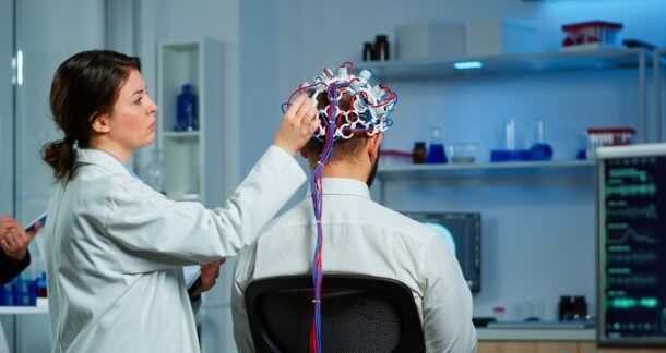 top 10 best neurologists in london