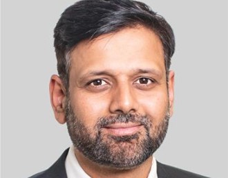 Dr Farooq Maniyar