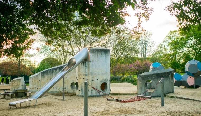Marylebone Green playgrounds for children in London